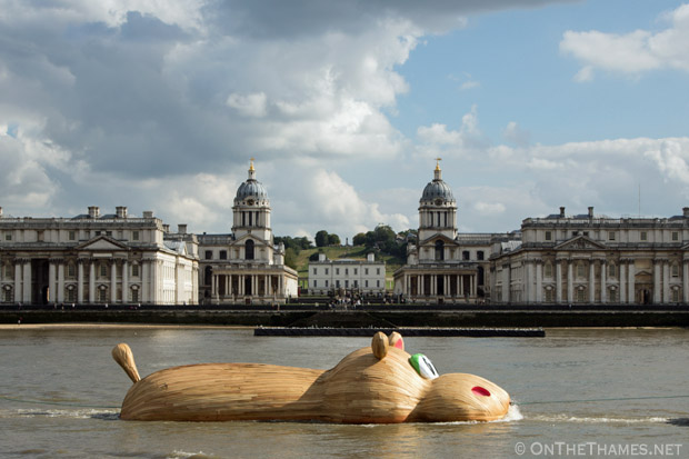 onthethames_hippo2